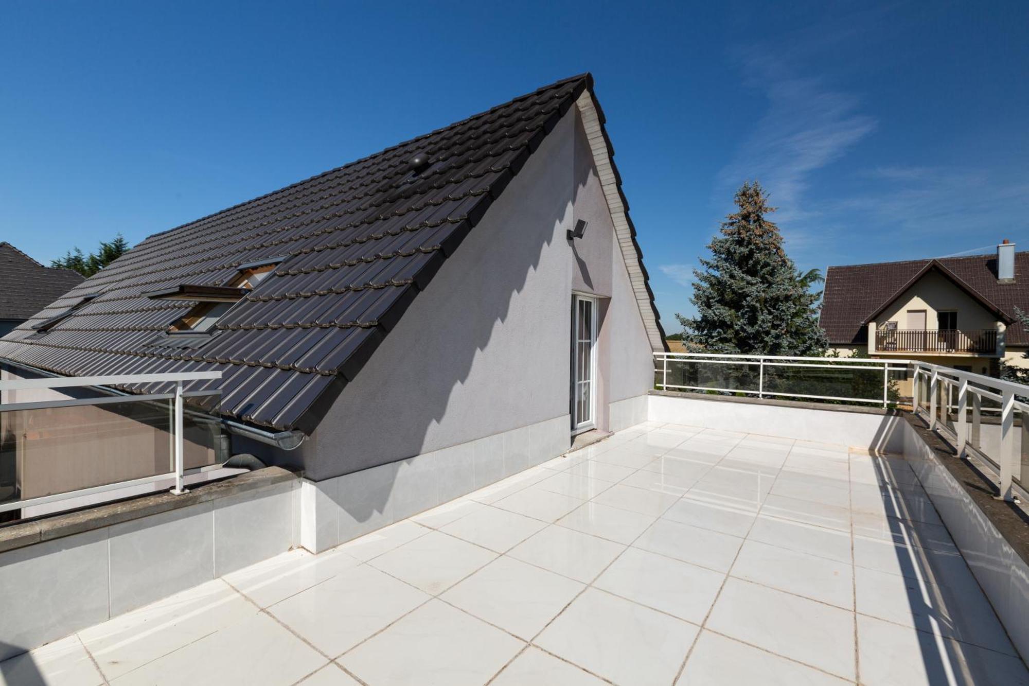 Gites Spa Strasbourg - Villa Cerf - Spa Prive, Sauna, Borne D'Arcade, Babyfoot Ittenheim Екстер'єр фото
